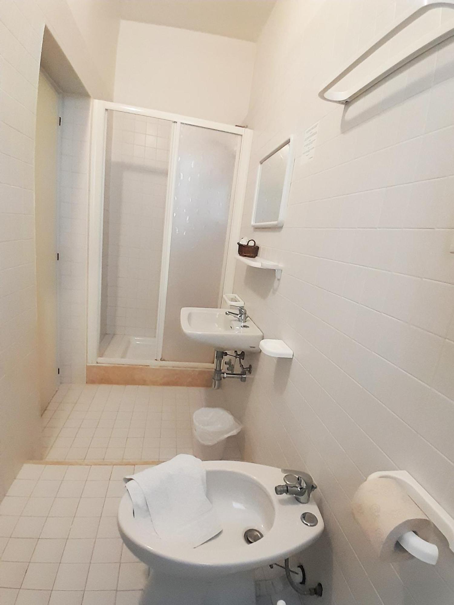 Hotel Berlino Cattolica Oda fotoğraf