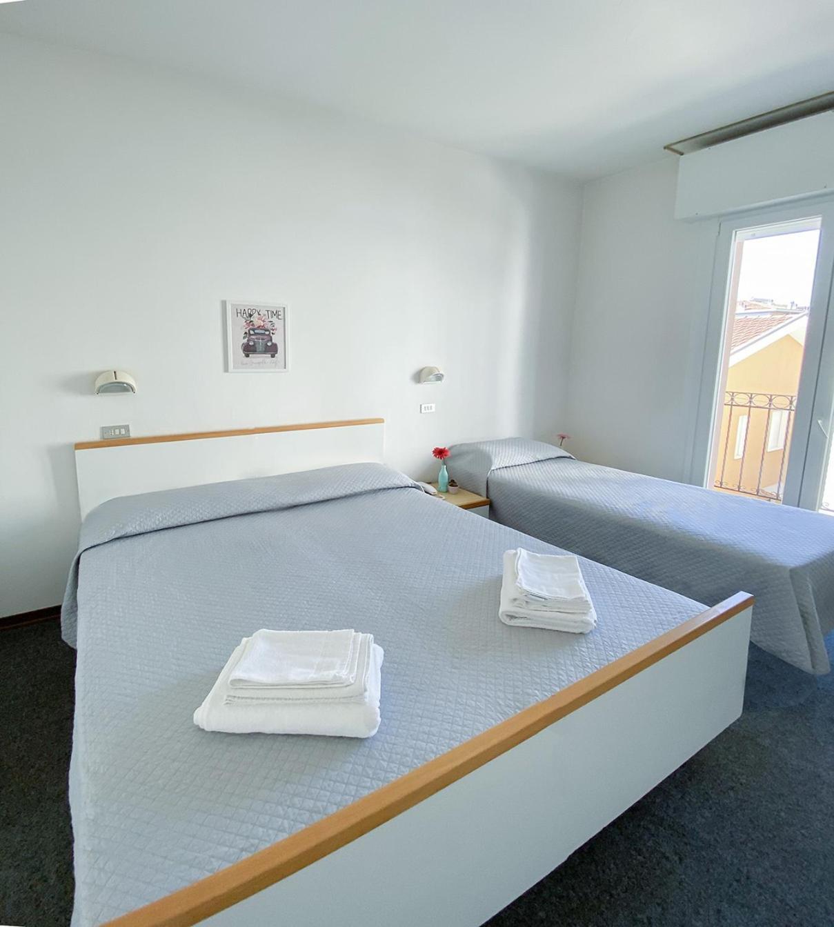 Hotel Berlino Cattolica Oda fotoğraf