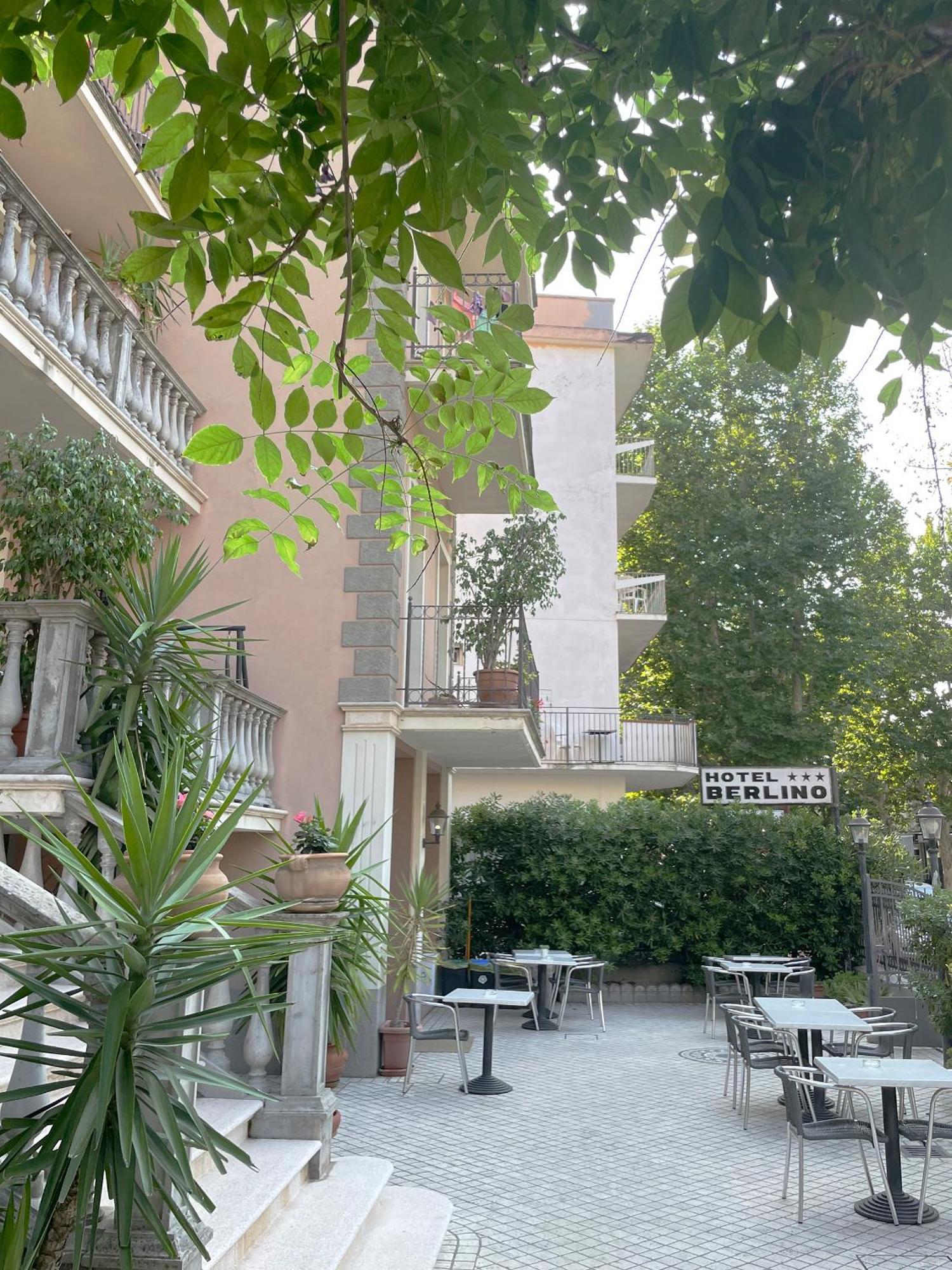 Hotel Berlino Cattolica Dış mekan fotoğraf